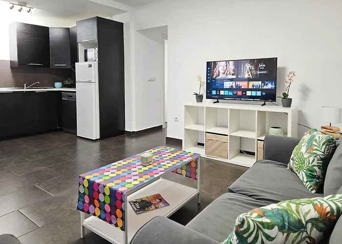Two Bed In Centre Apartment Málaga