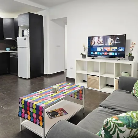 Two Bed In Centre Apartment Malaga
